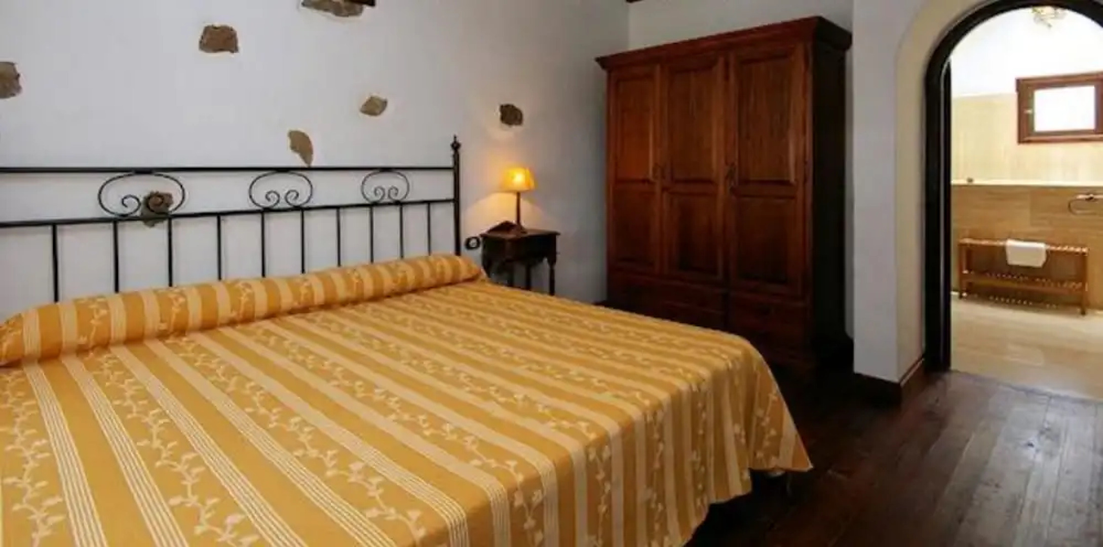 Villa - 3 Bedrooms with Pool - 103088