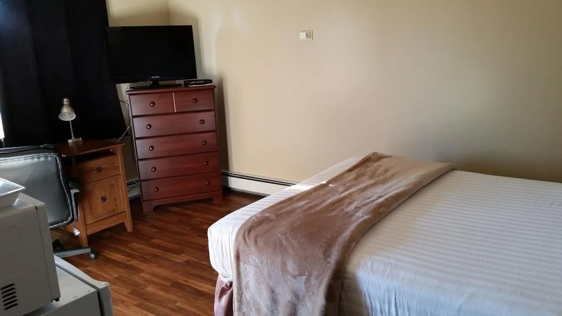 Middleton Motel & Suites