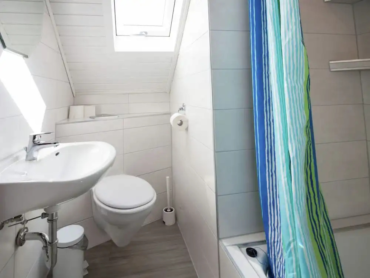 Alluring Holiday Home in Vellinghausen With Pool