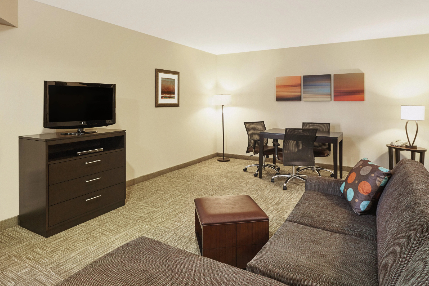 Staybridge Suites Chicago - Glenview by IHG