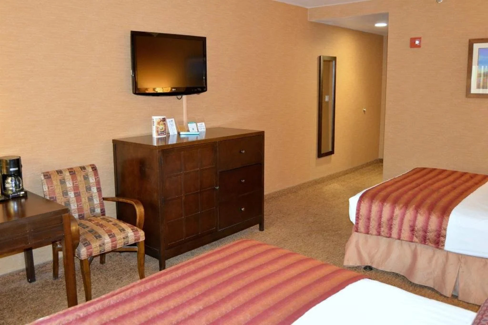 Apache Gold Resort Hotel