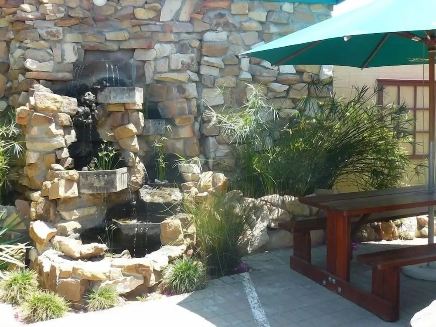 Klawer Hotel