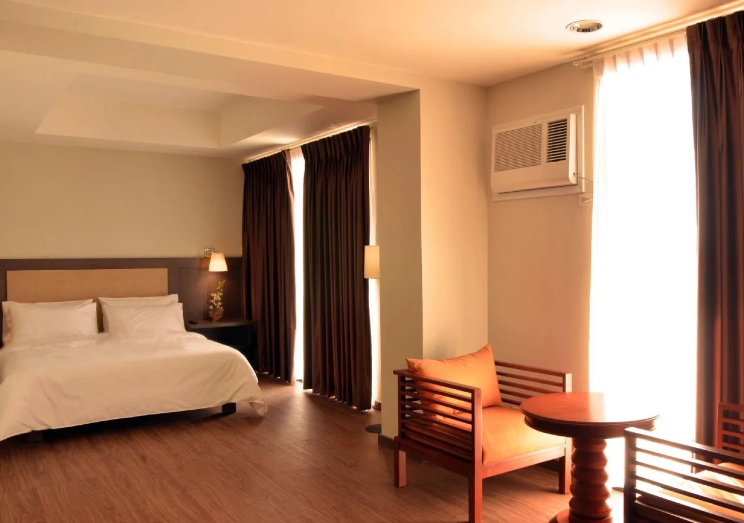 Rivermount Hotel and Resort