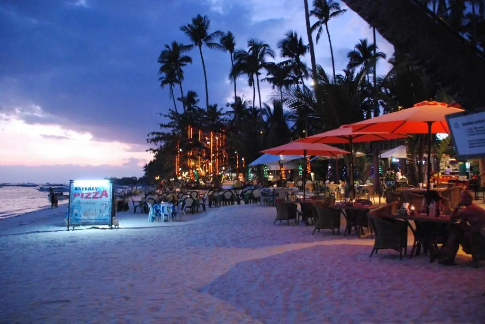 Alona Vida Beach Resort