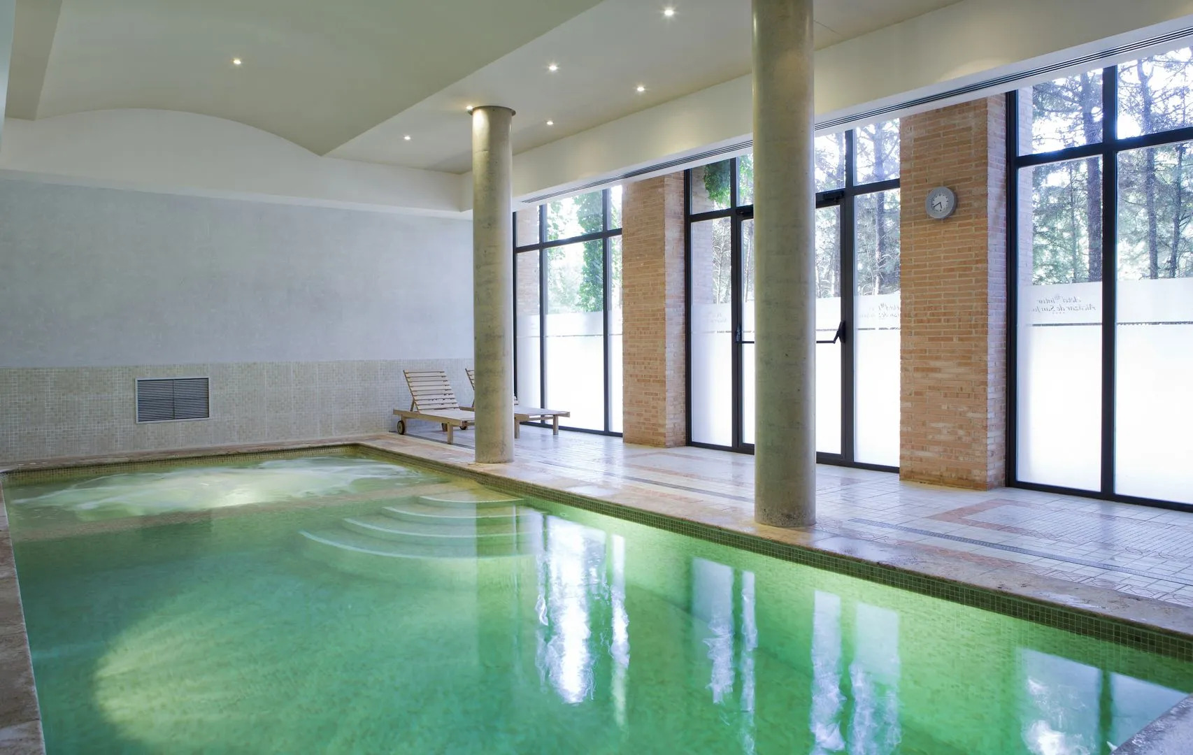 Intelier Airén Hotel