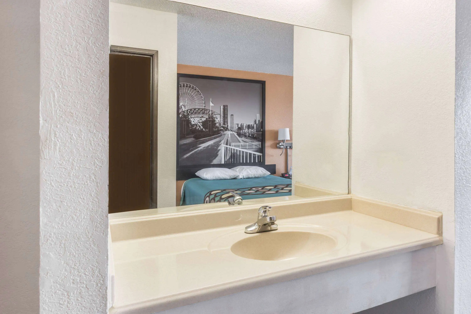 Super 8 by Wyndham Bourbonnais/Kankakee Area