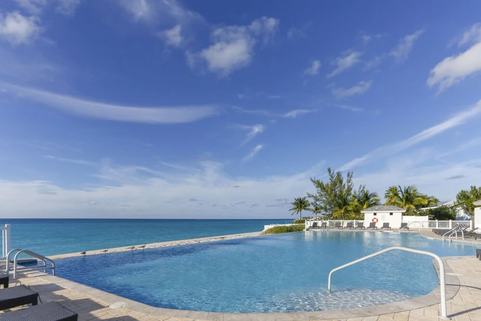 Beautiful 2/2 Bimini 2 Bedroom Condo