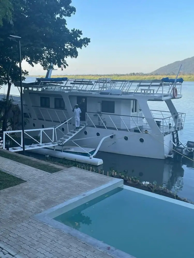 Waters Edge By Serendib