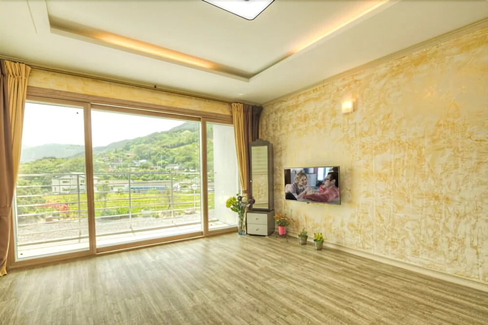 Hadong Hwagaesongi Pension