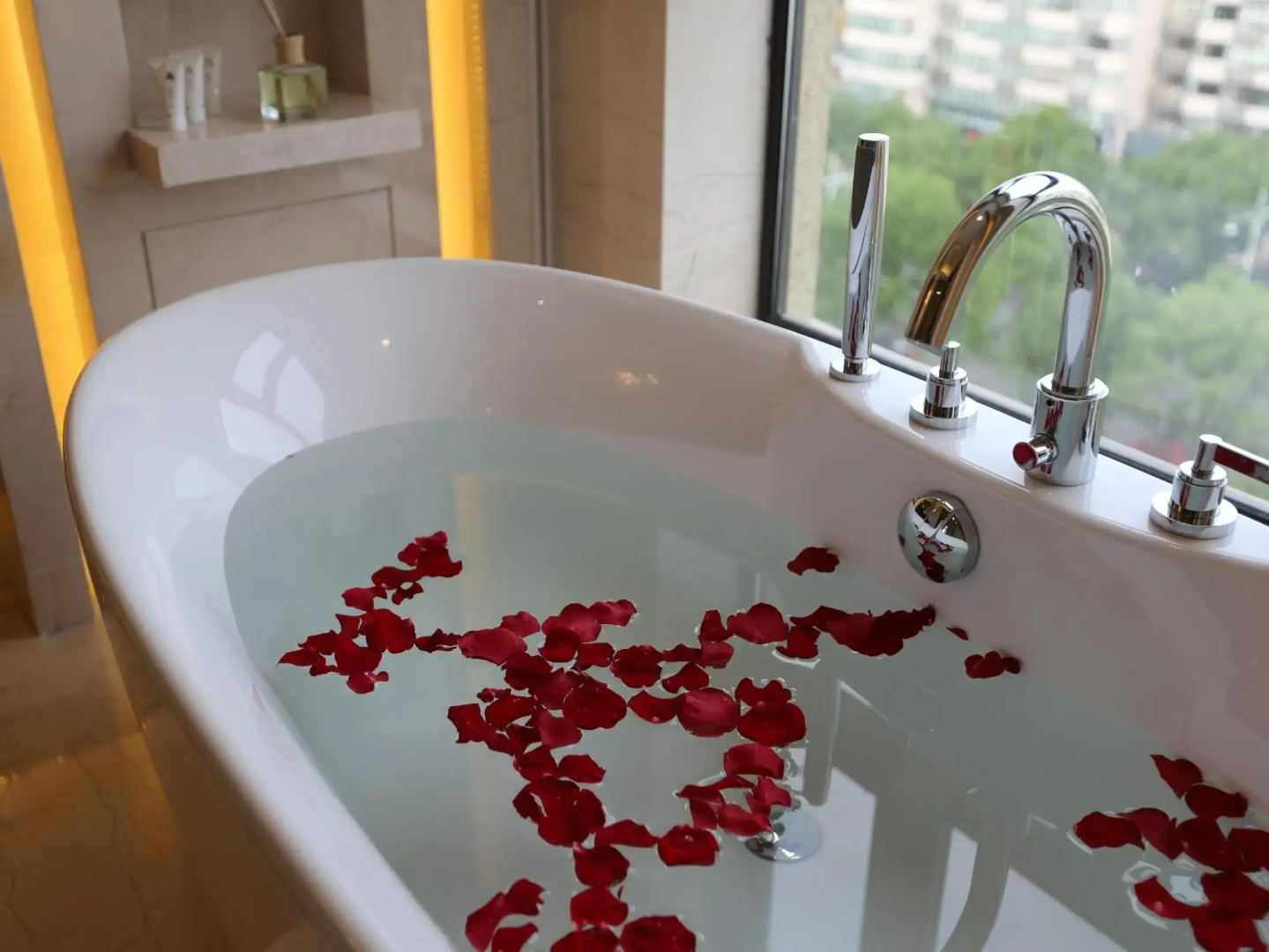 S & N International Hotel Linhai