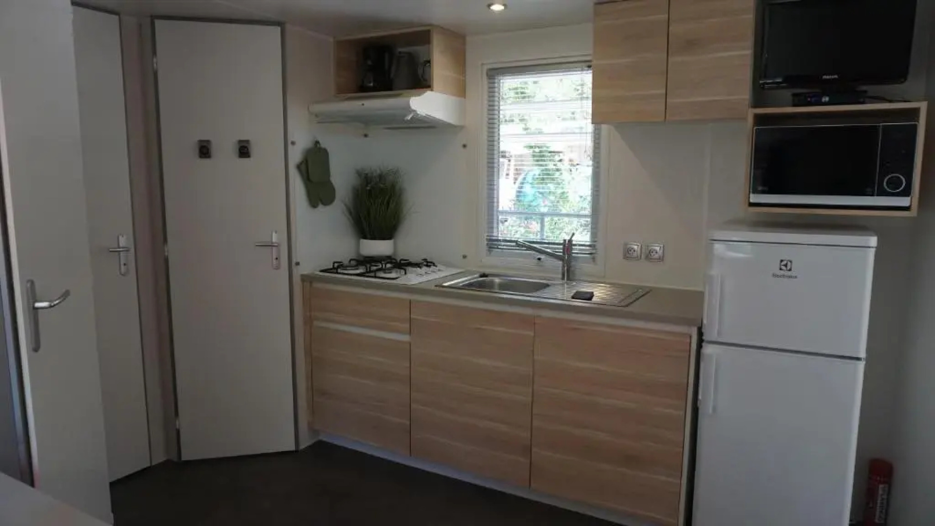 Luxe chalet voor 5 personen op Camping Leï Suves - JoyCasa