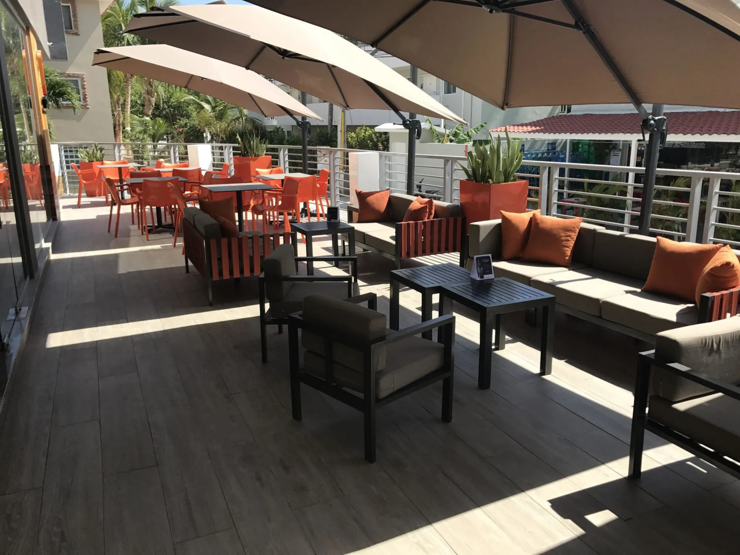 Ducassi Suites Beach Club & Spa ROOFTOP POOL