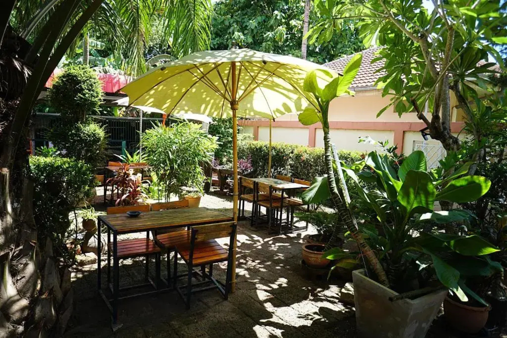 Thomas Udon Thai House Resort & Hotel