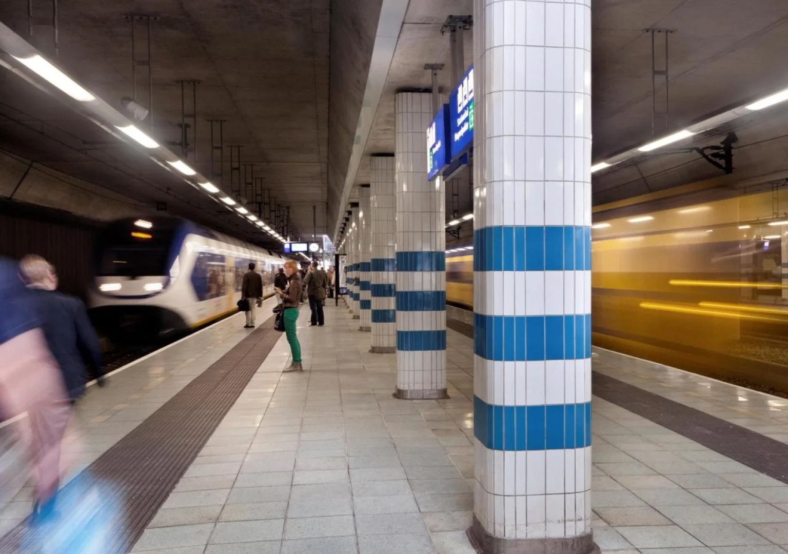 Отель Plaza Premium Grand Winston