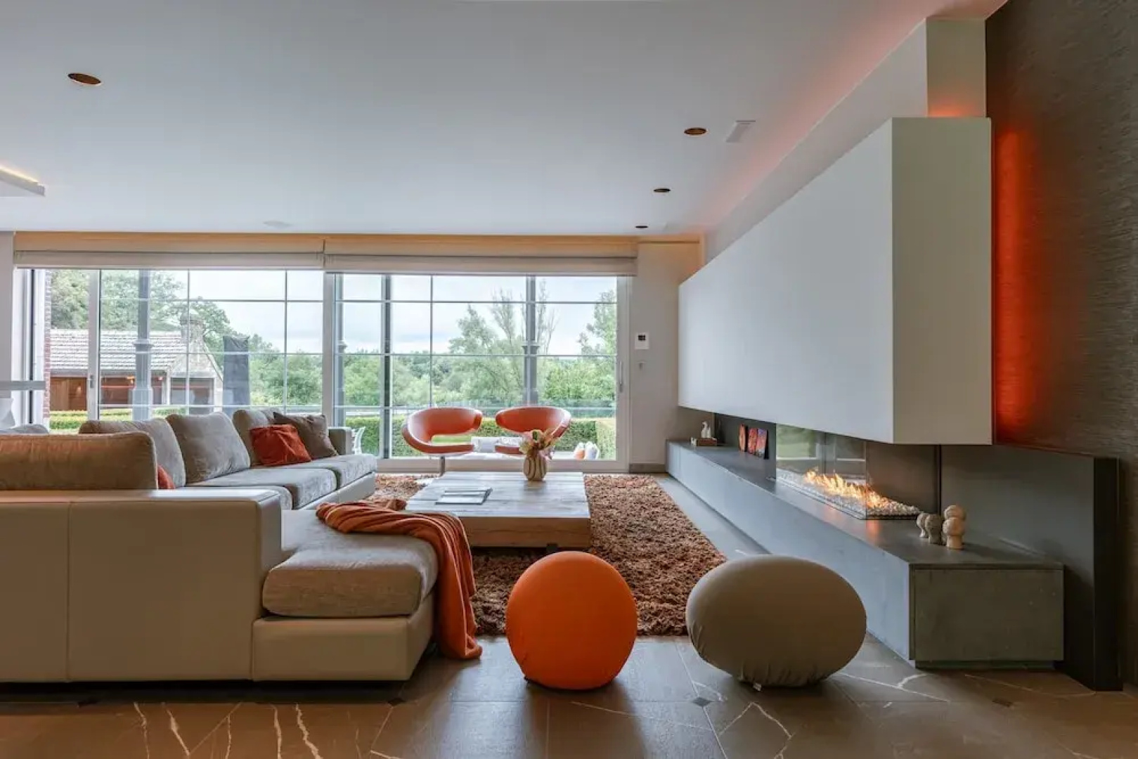 Unique and Very Exclusive Villa Gentbos With Stunning Garden