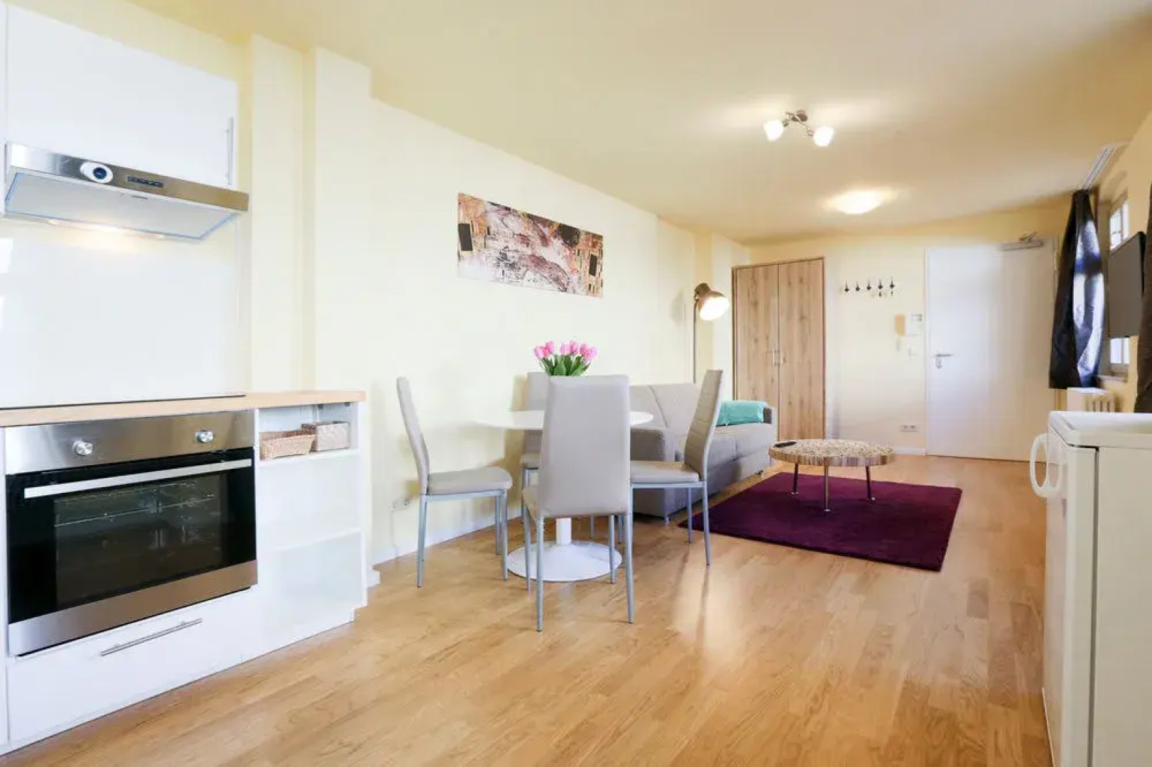 Amaroo - Apartments Potsdam “Brandenburger Tor”