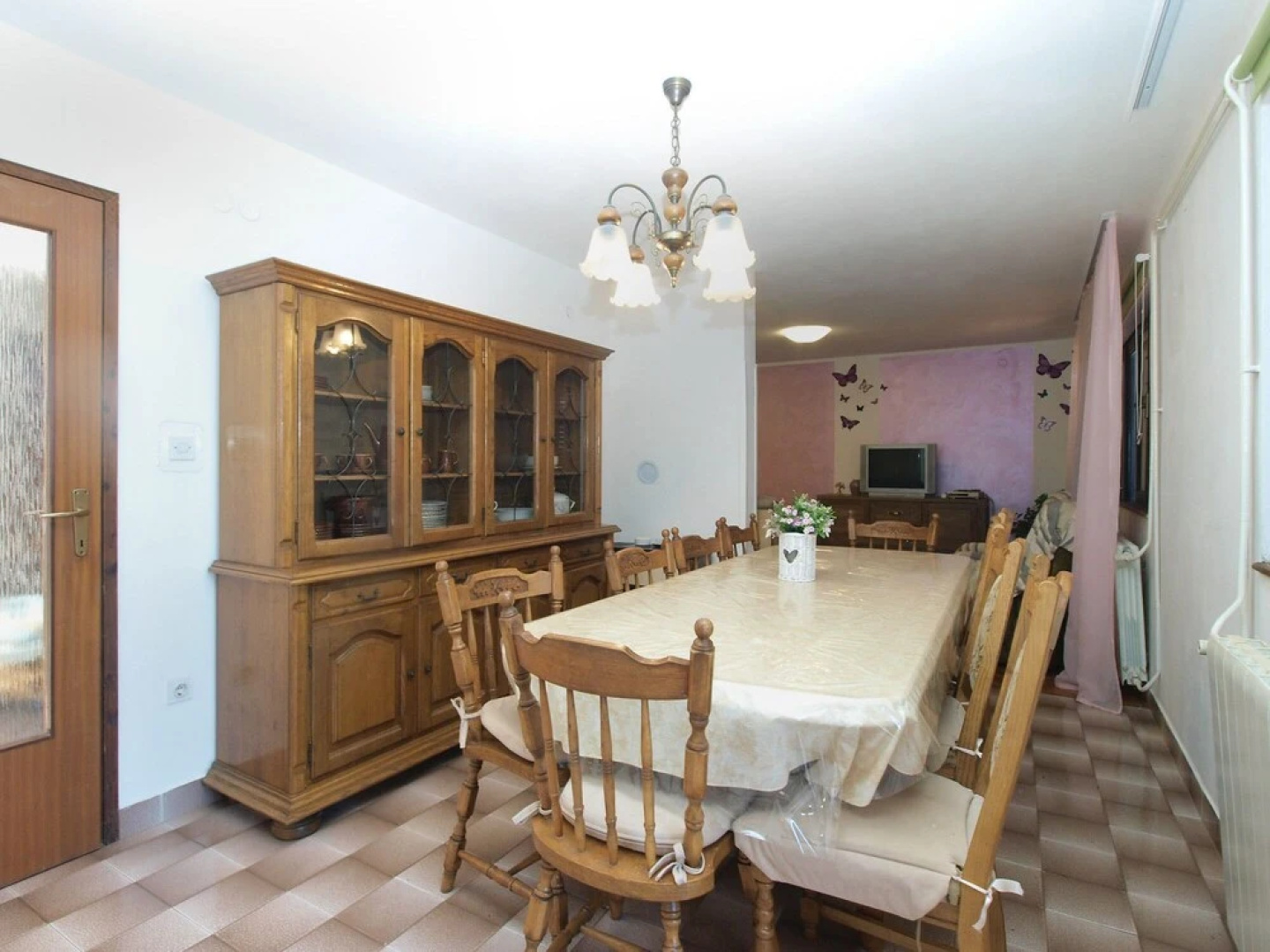Apartment 1794