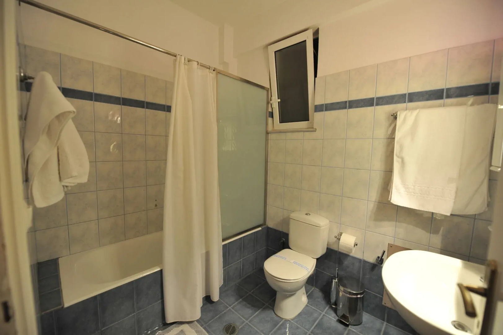 Ceragio Hotel & Apartments