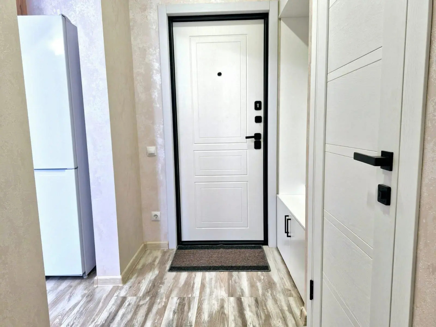 Апартаменты на улице Христенко 8