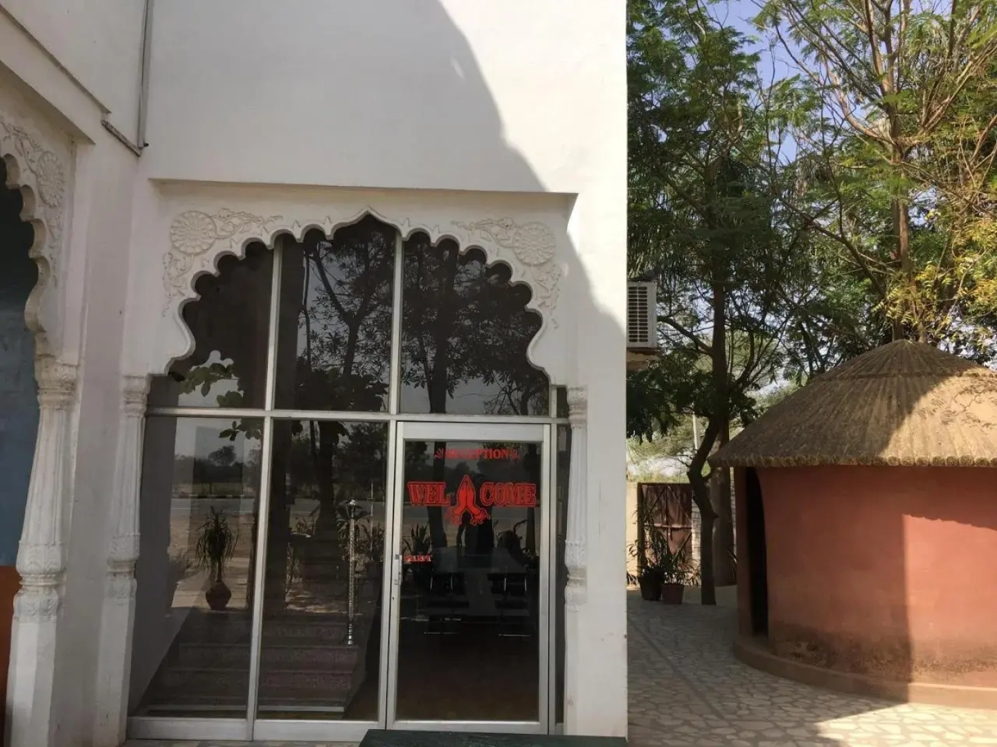 Roop Shree Hotel
