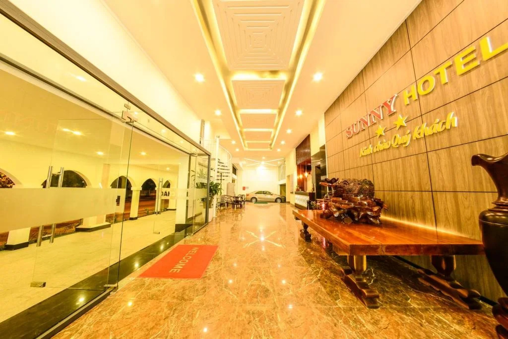 Sunny Hotel Phan Rang