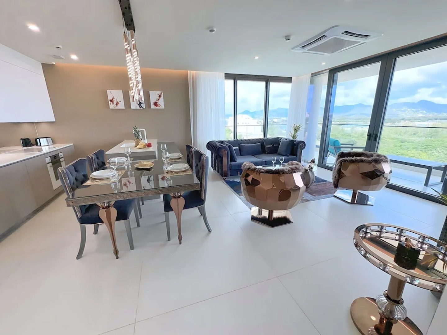 Mullet Bay Suites: Your Luxury Stay Awaits