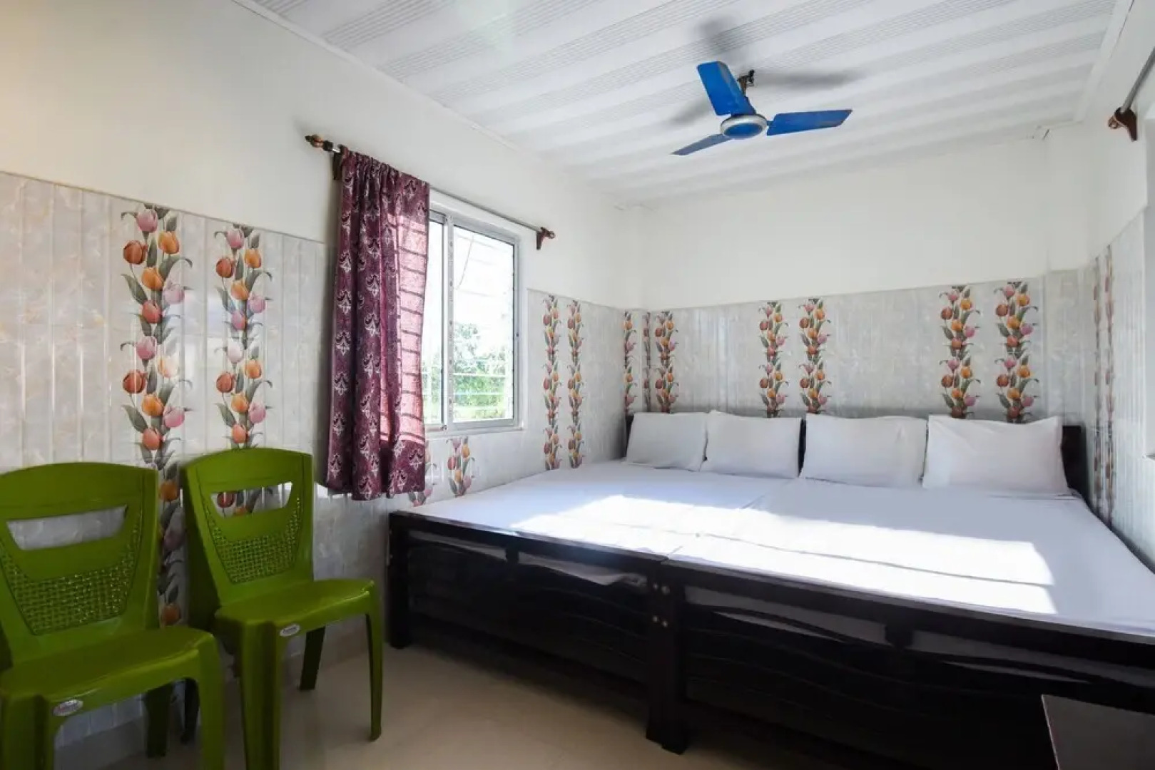 Mainak Hotel & Cottage by OYO Rooms