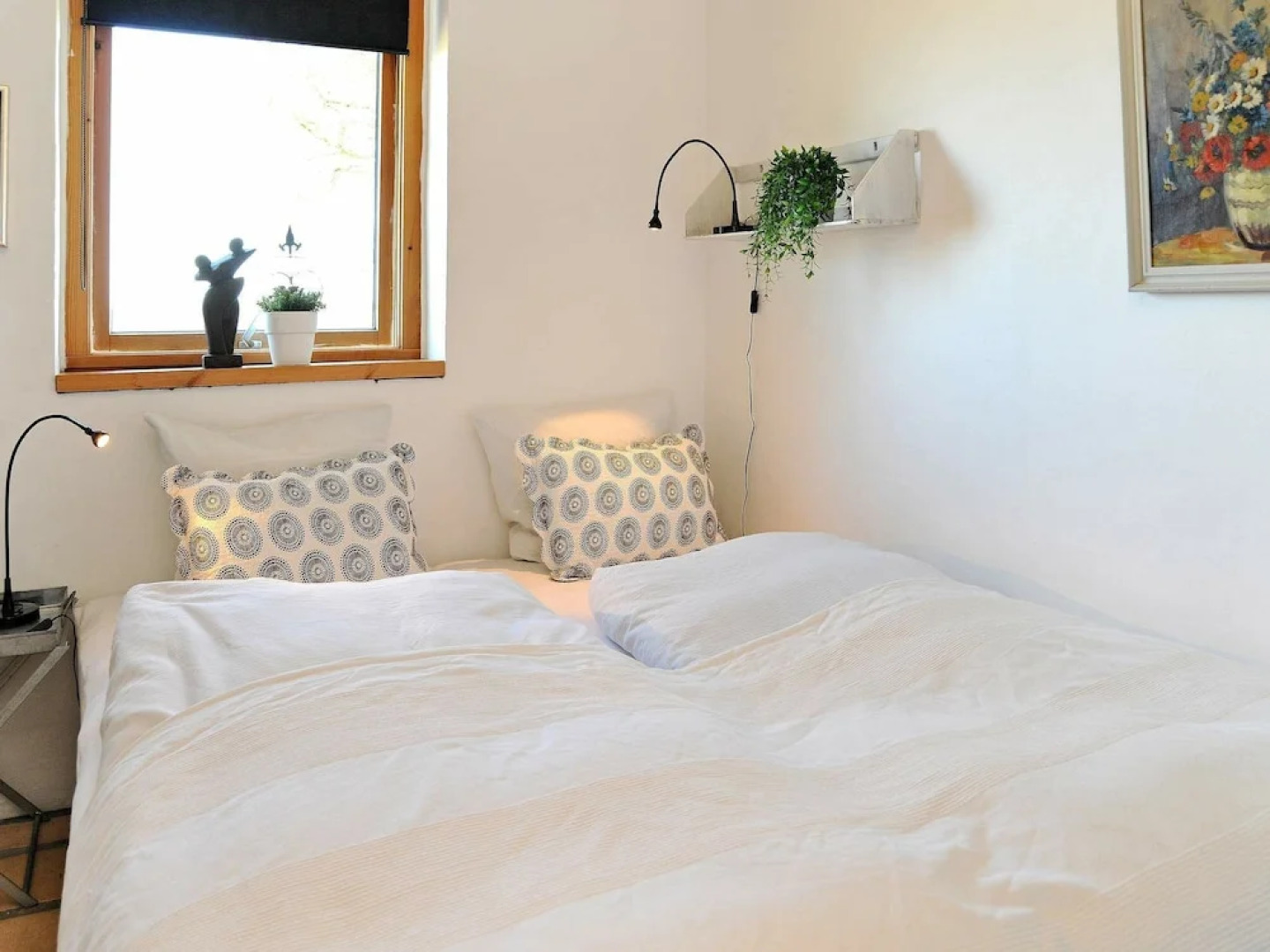 Rustic Holiday Home in Mesinge With Ocean View