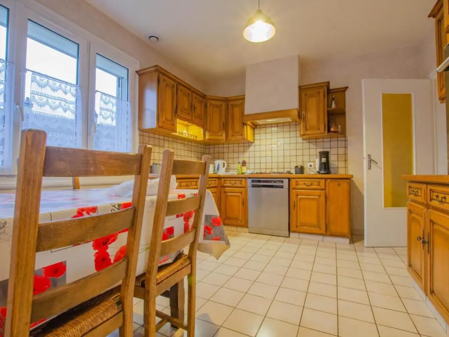 Gite Arcis-sur-Aube, 4 pièces, 5 personnes - FR-1-543-57