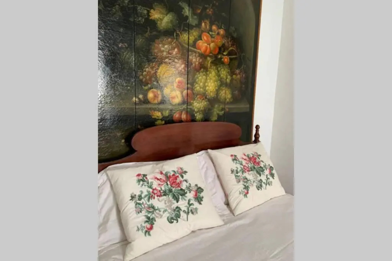 Burgondy Medieval city Studio 3***