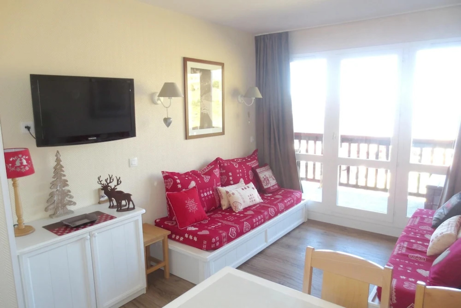 Apartment With one Bedroom in Valmeinier, With Wonderful Mountain View, Shared Pool and Furnished Garden