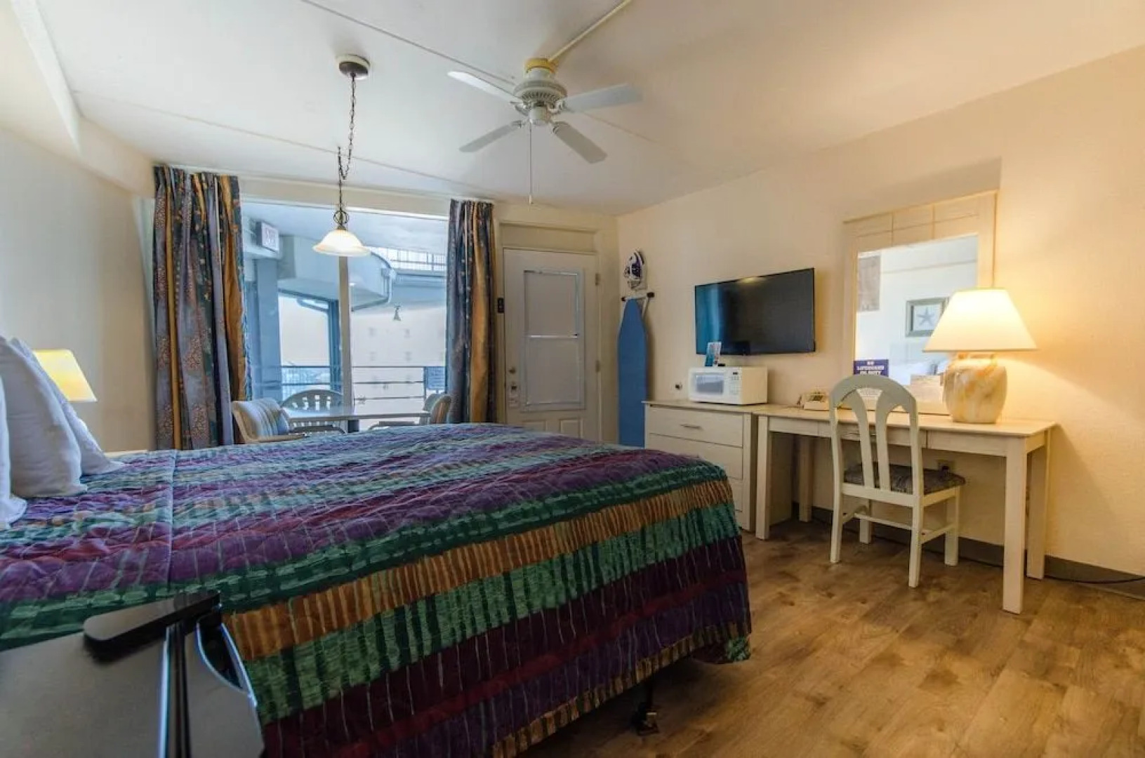 Royal Hawaiian Motel