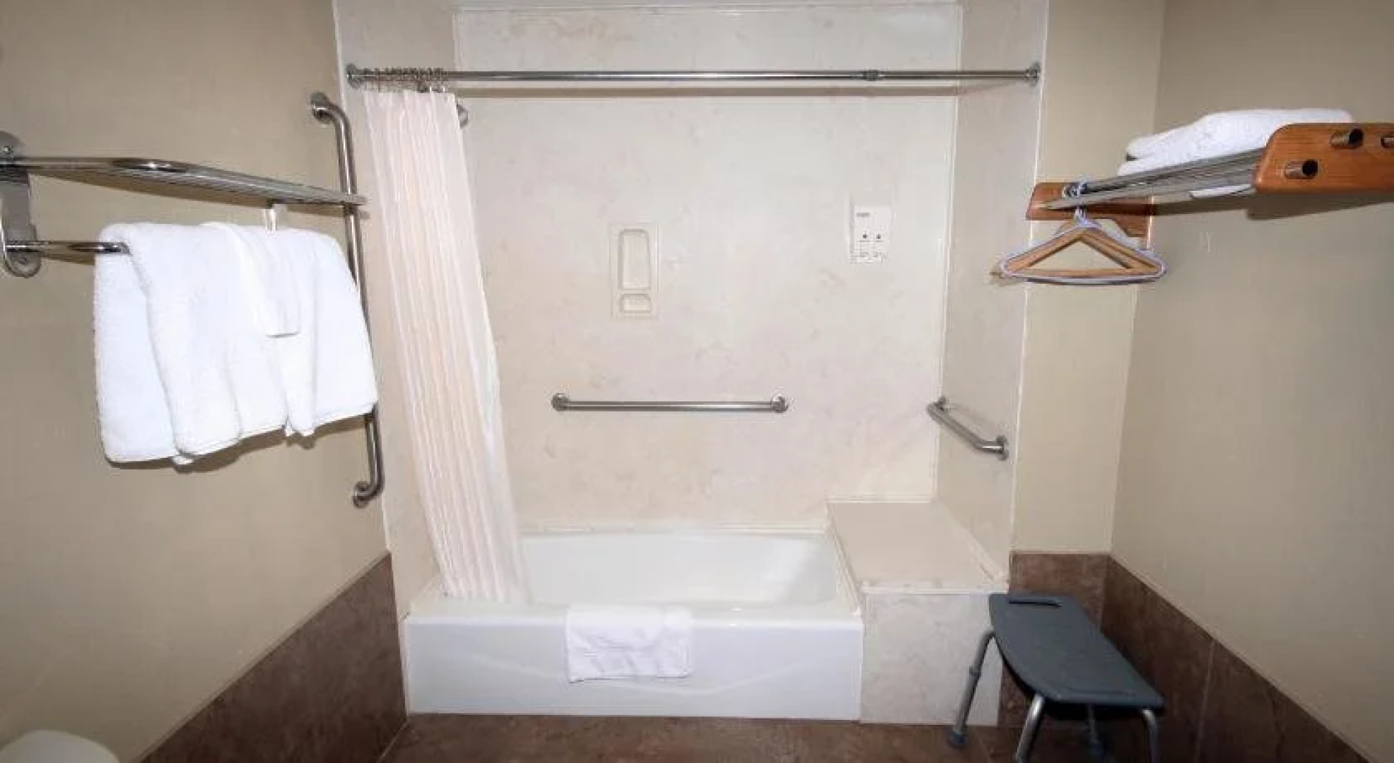 Executive Inn