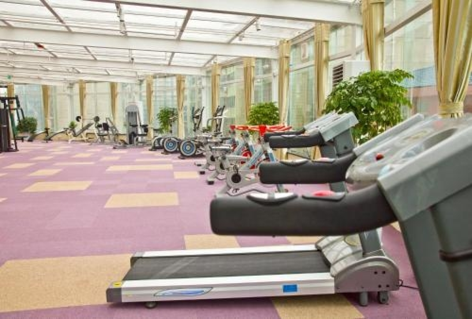 Huarui Jianguo Hotel