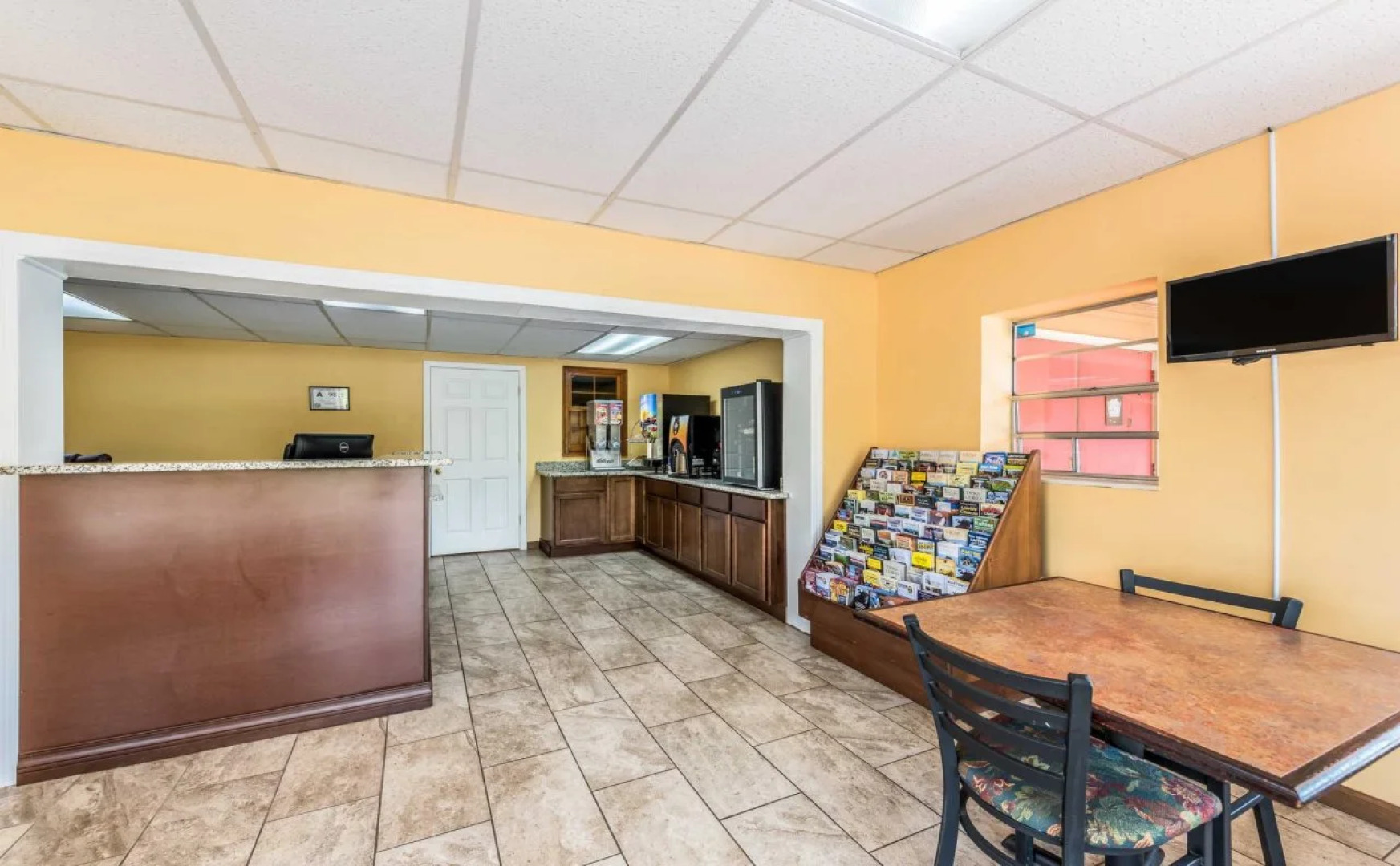 Quality Inn & Suites Fayetteville I-95