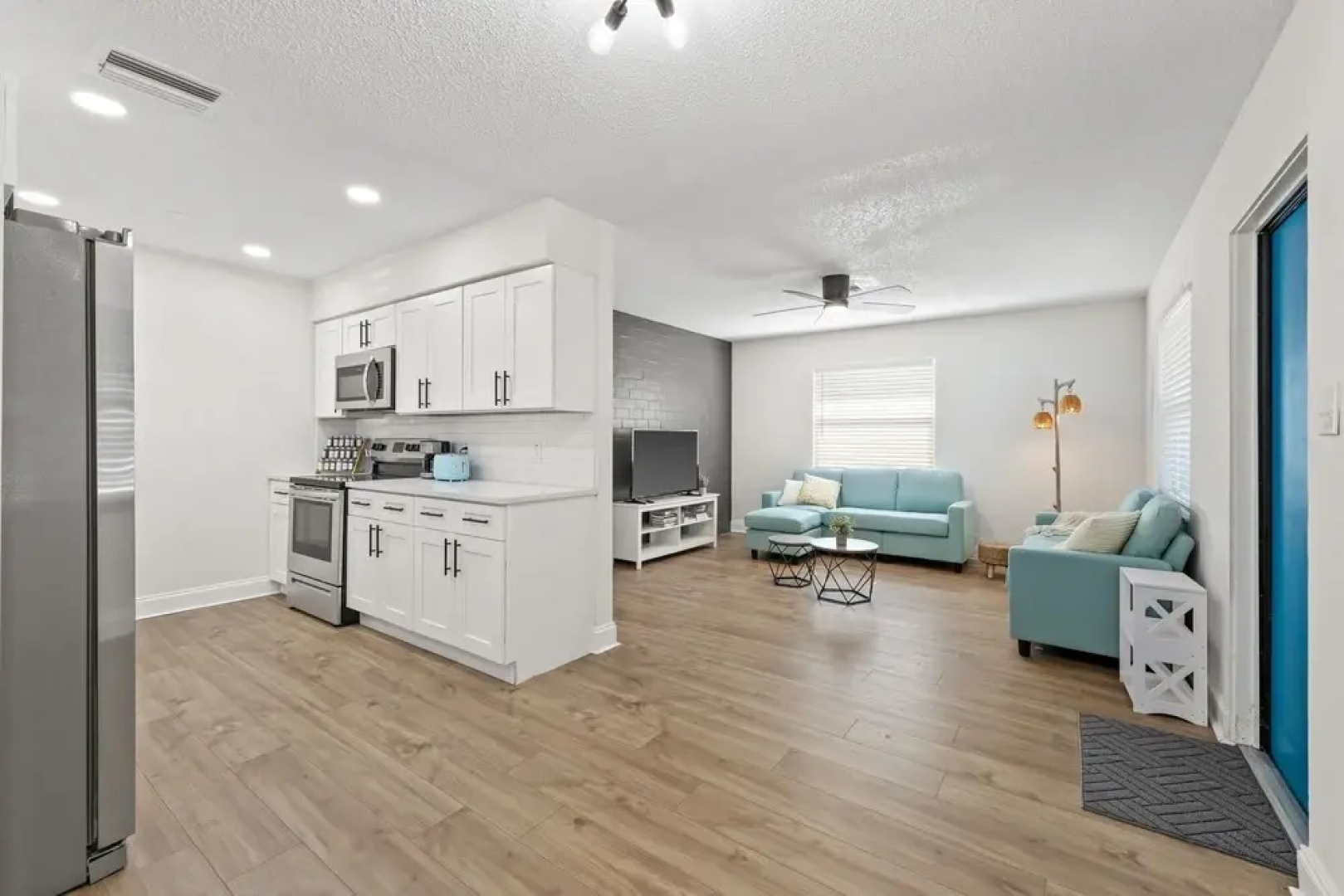 Sunny Palmetto Oasis: 4br Home With Private Pool 4 Bedroom Home by RedAwning