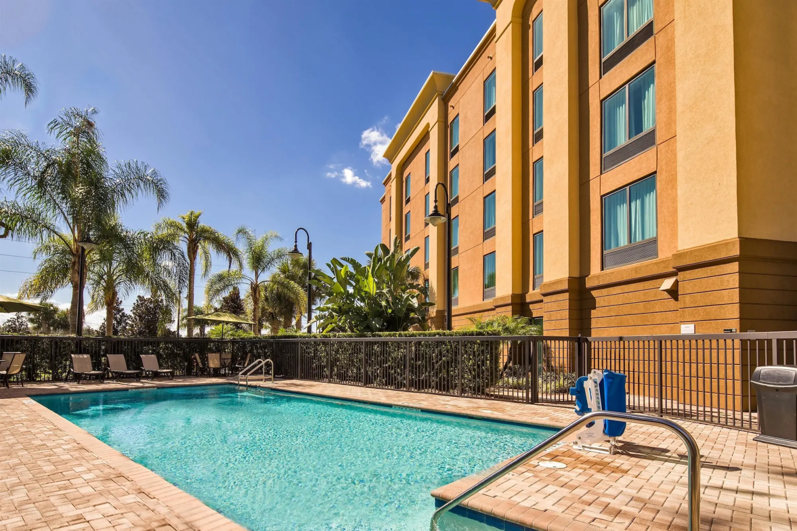 Hampton Inn & Suites Orlando-Apopka