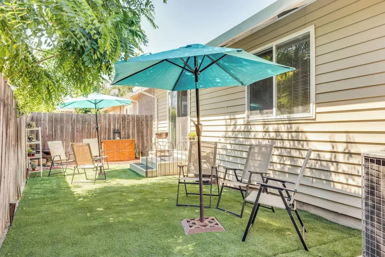 Sunny Lodi Getaway - Walk to Downtown & Wineries
