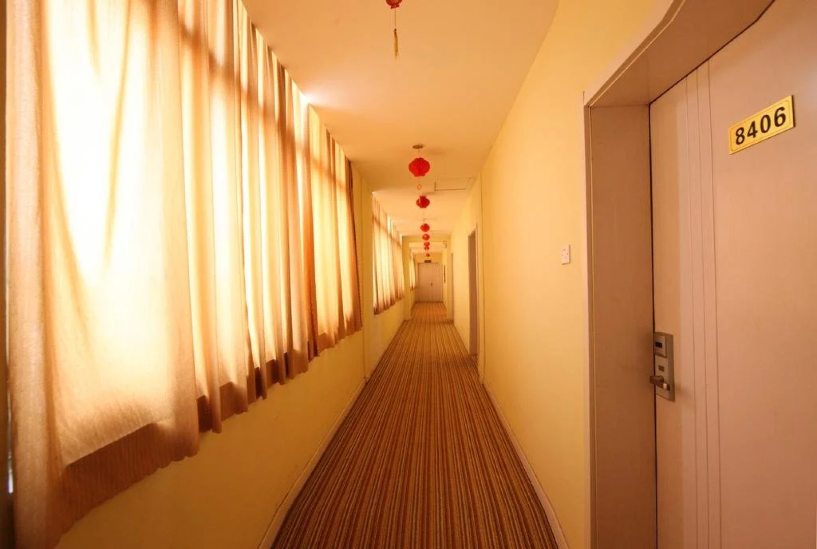 Guanquan Business Hotel