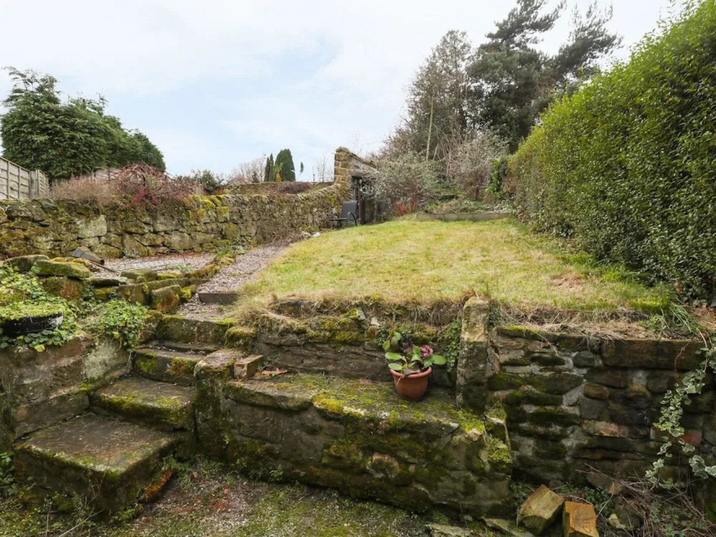 3 Brookside Cottages