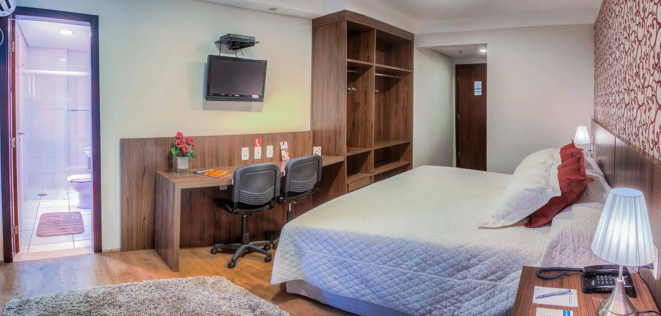 JR Hotel