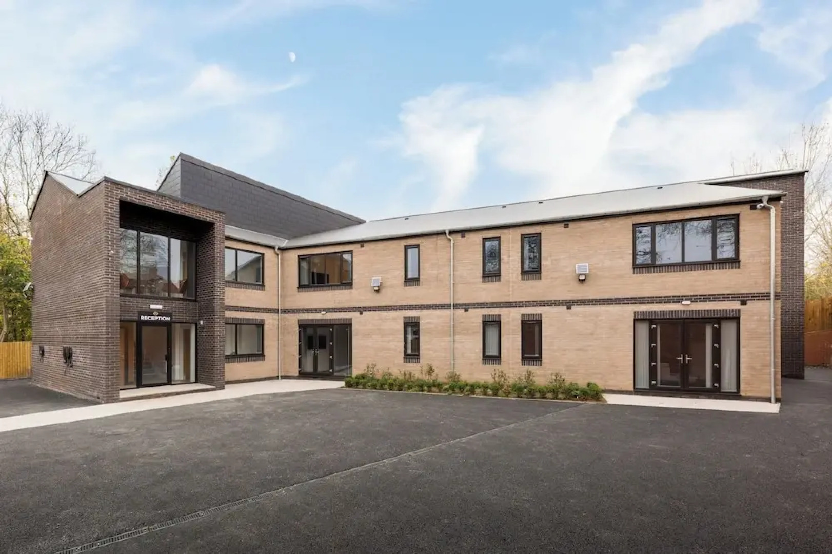 The Suites Inn Hotel