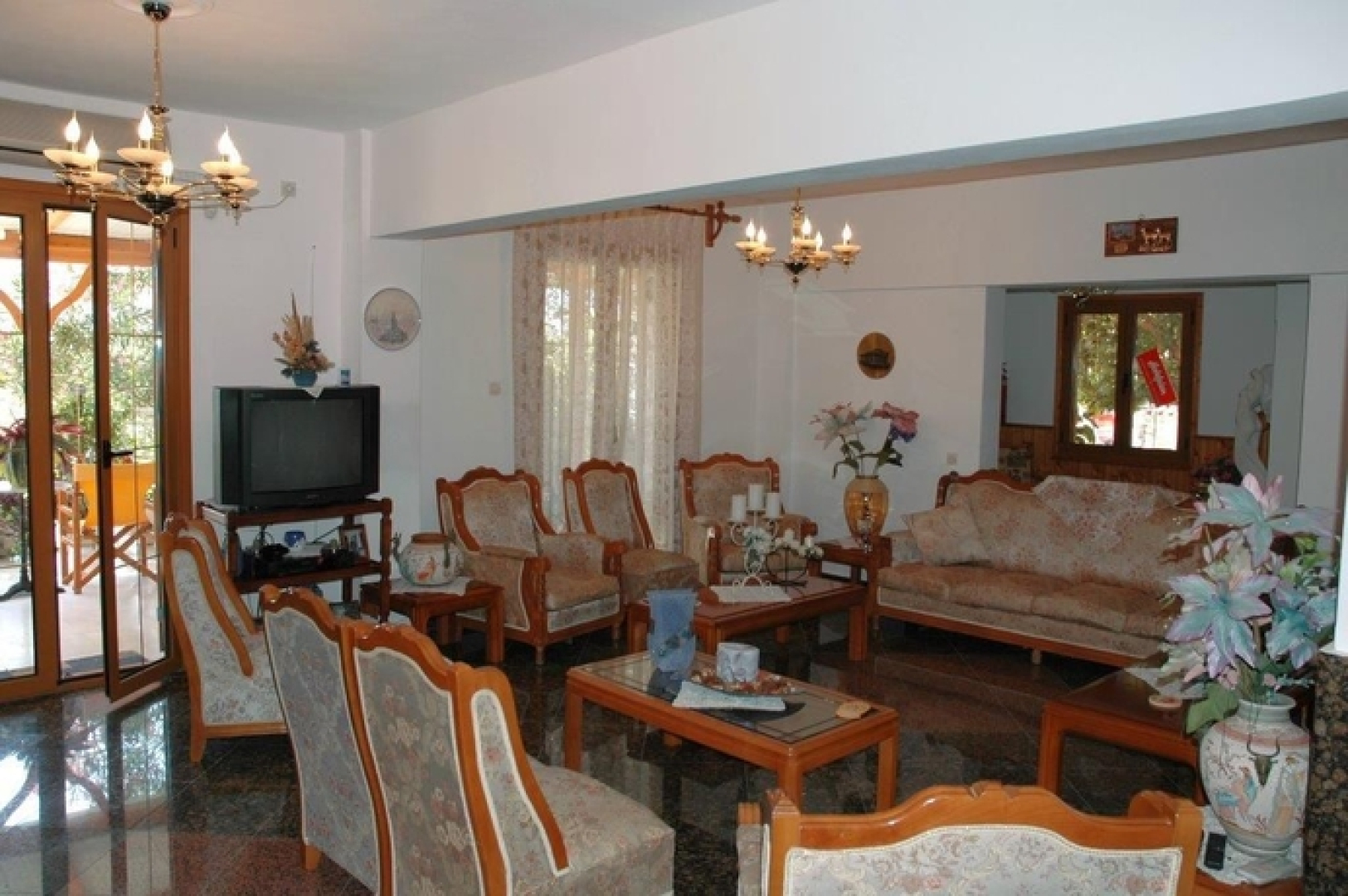 Angela Apartments