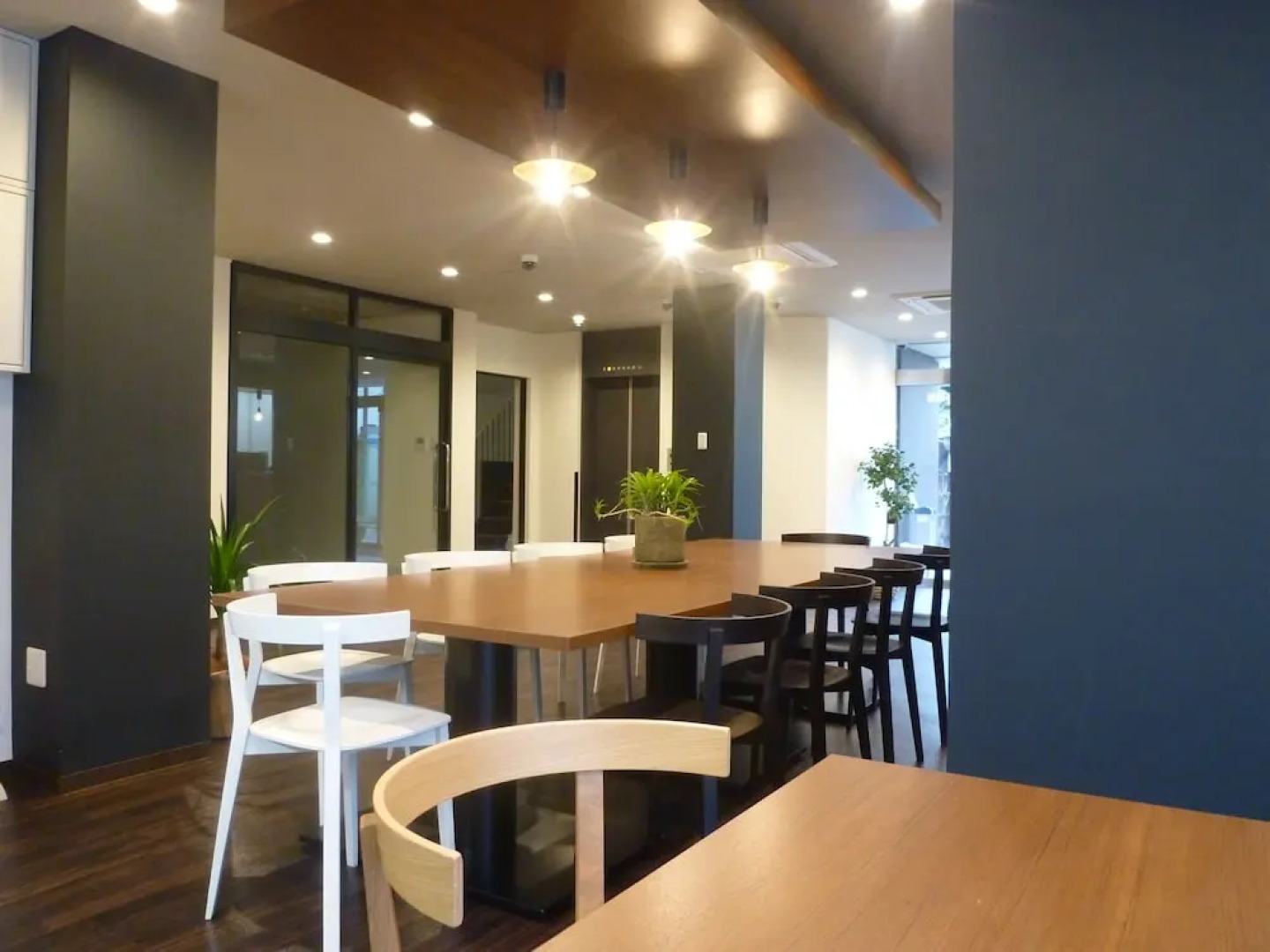 Hirakata Crystal Hotel - Adult Only