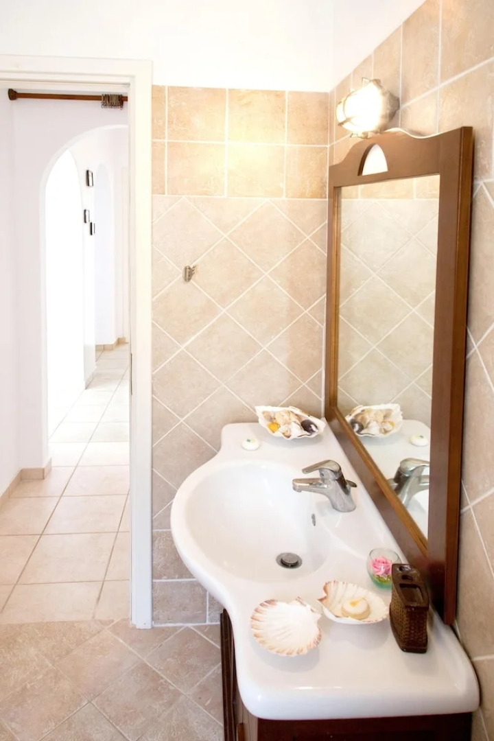 Villa With 4 Bedrooms in Porto Cheli, With Wonderful sea View, Private