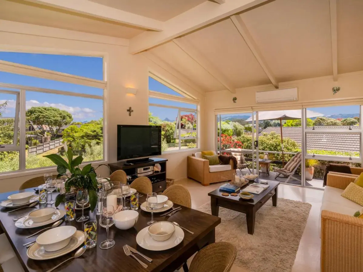 Barefoot Boulevard - Pauanui Holiday Home