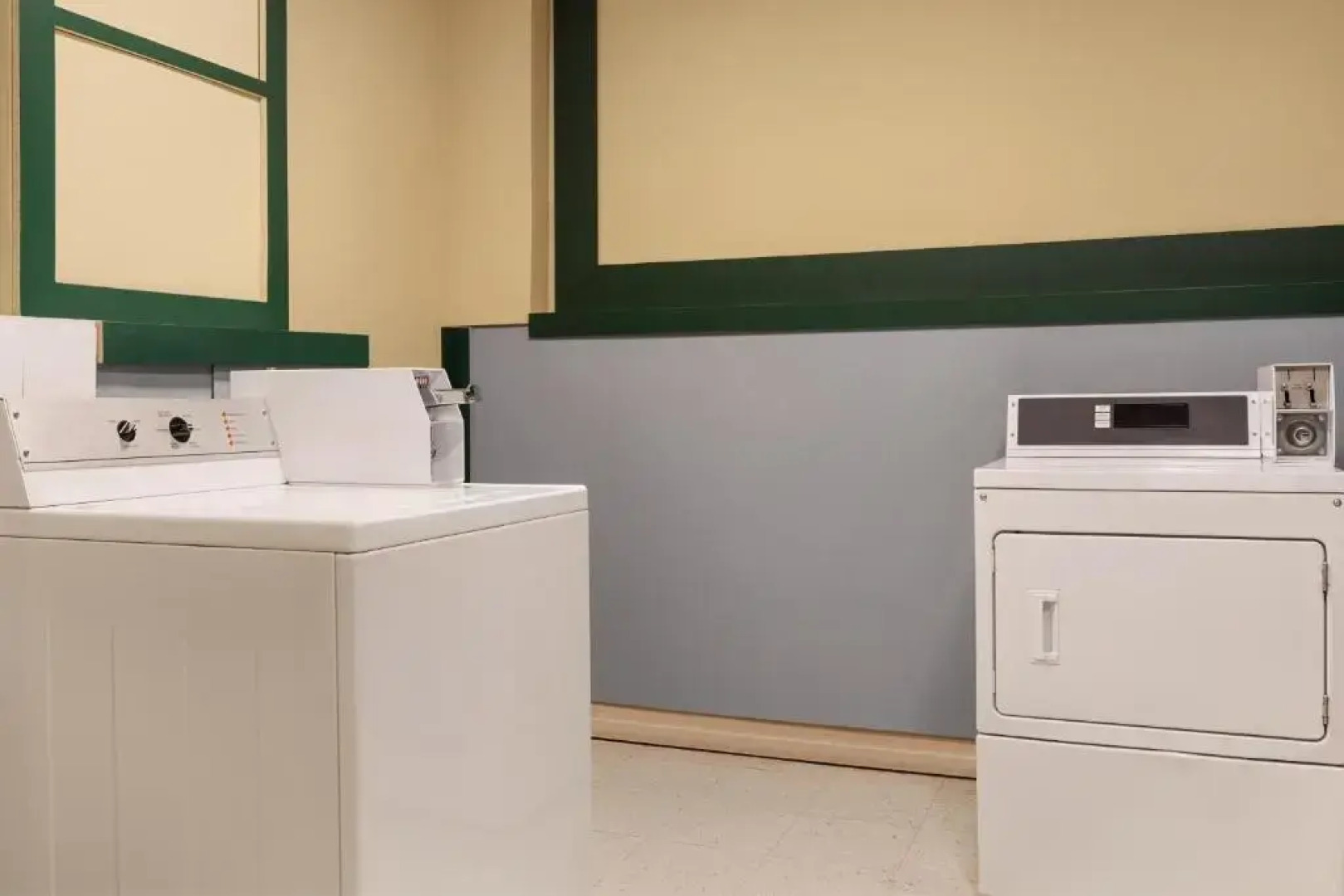 Travelodge By Wyndham Richmond Hill