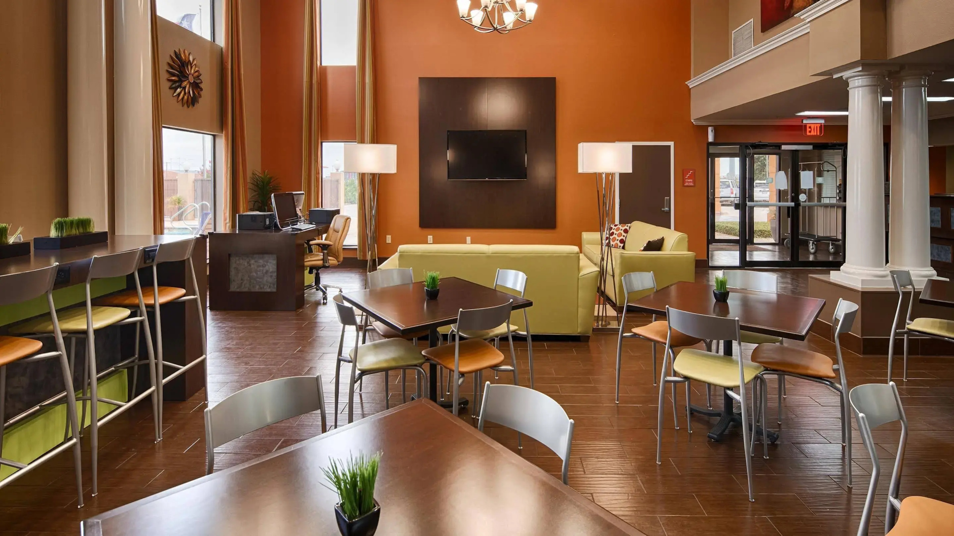 Best Western Inn & Suites