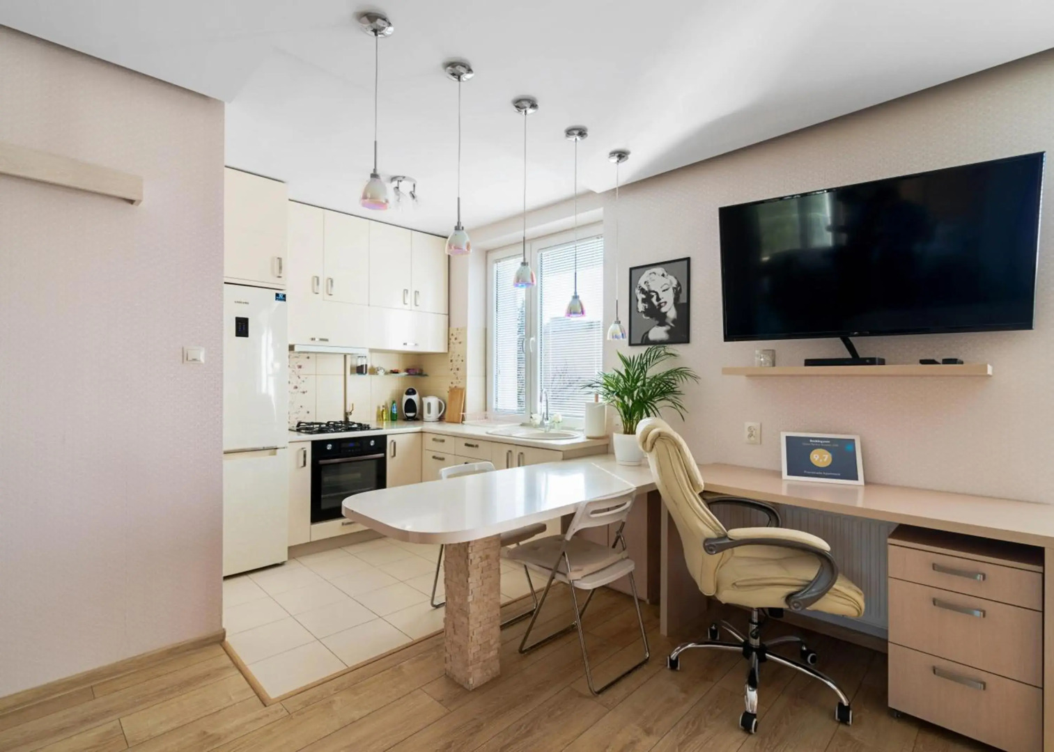 Royal Garden Apartment