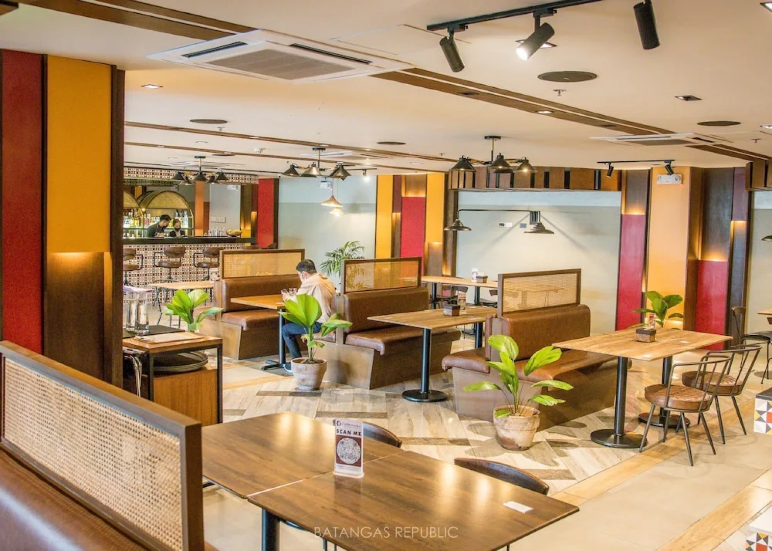 Bravo Tanauan Hotel